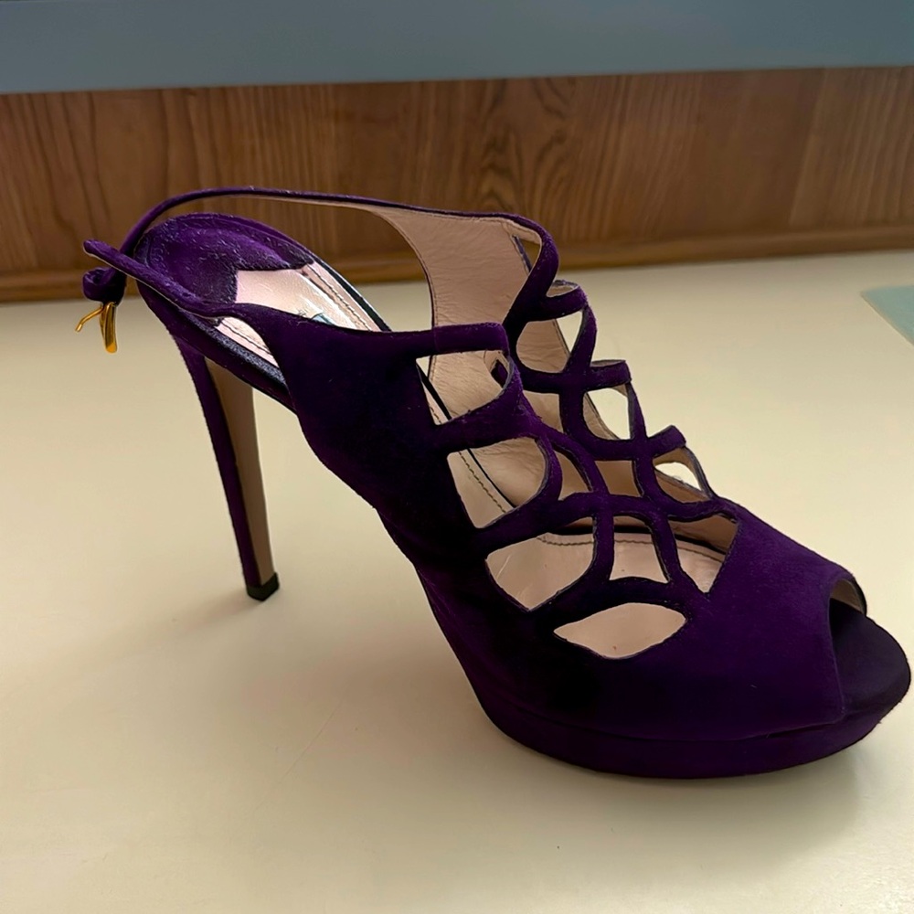 Prada Purple Laser Cut Cage Sandals Pumps Pre-Owned Size 7